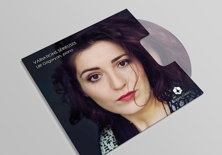 CD mit Hülle und Bild der Künstlerin.